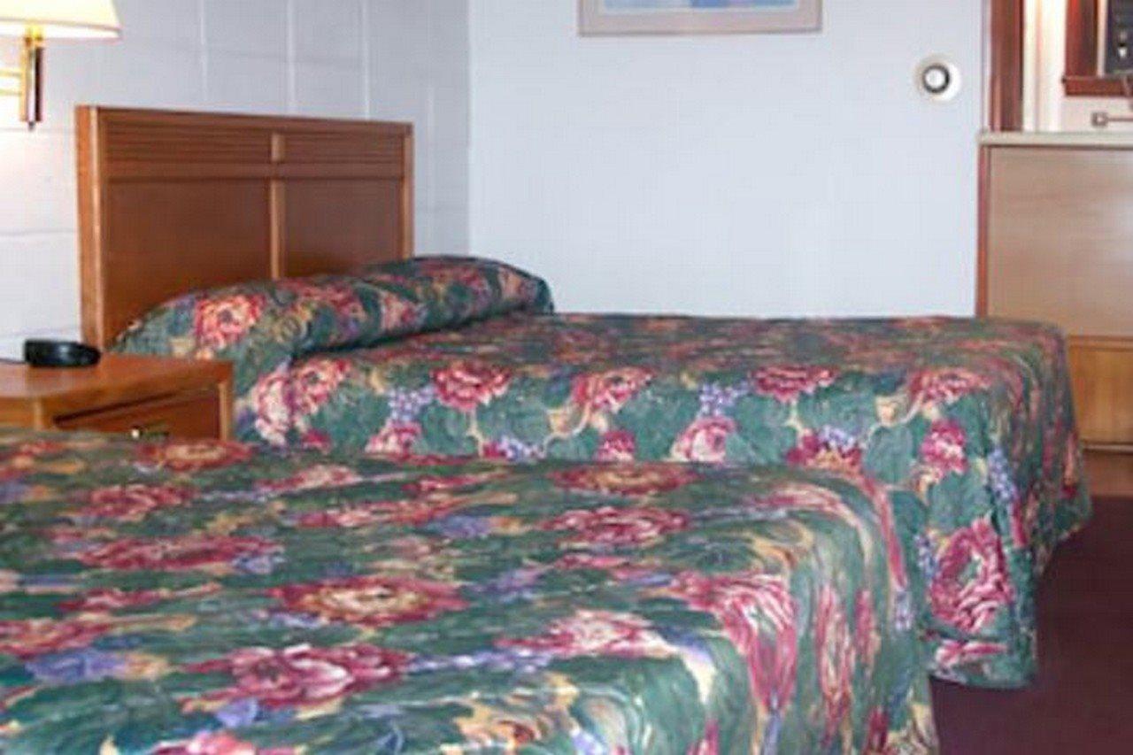 Grand View Motel Beaver Dam Ngoại thất bức ảnh