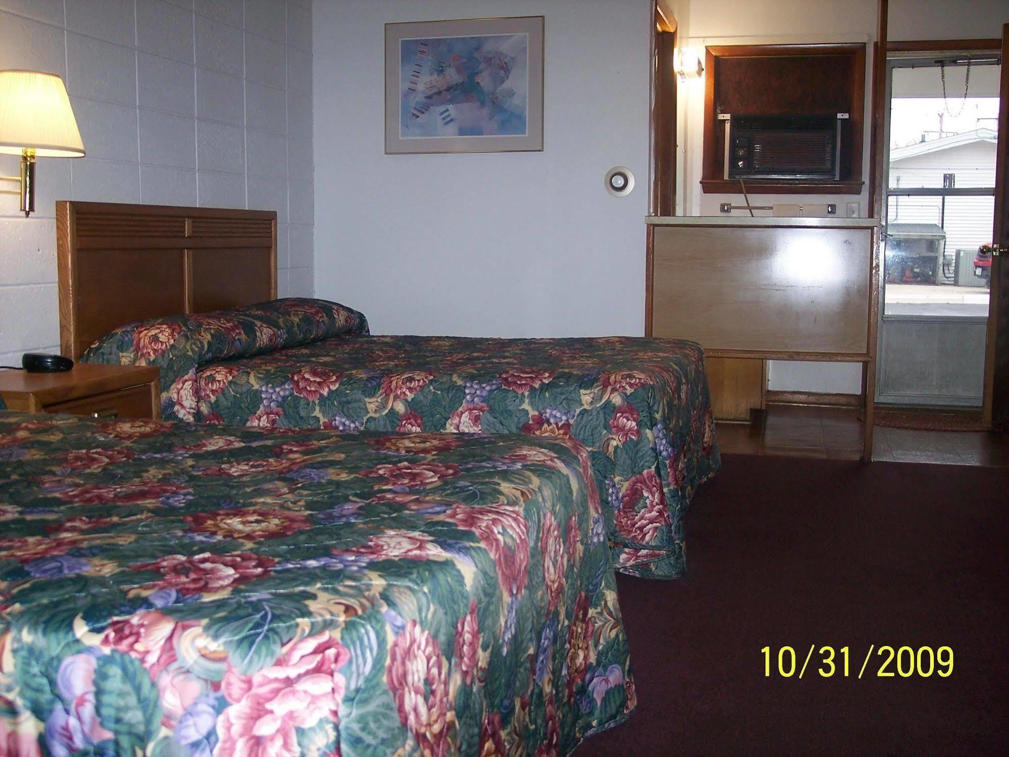 Grand View Motel Beaver Dam Ngoại thất bức ảnh