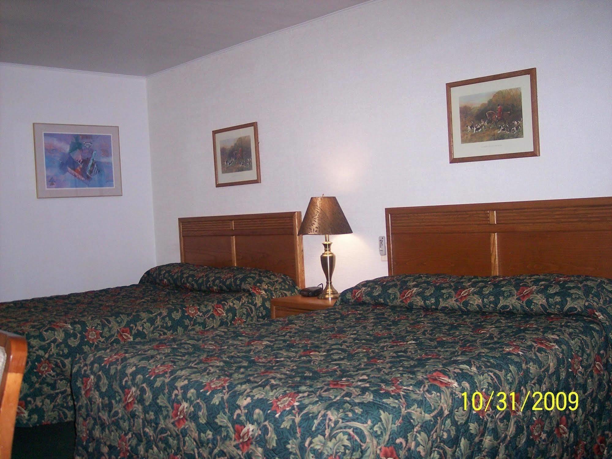 Grand View Motel Beaver Dam Ngoại thất bức ảnh
